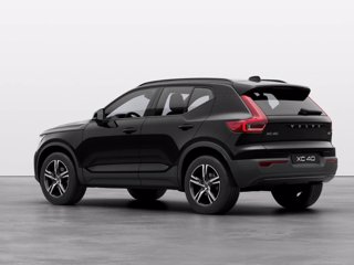 VOLVO XC40 2.0 b3 Plus Dark auto