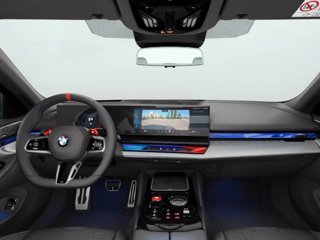 BMW M5 Touring 4.4 727cv auto