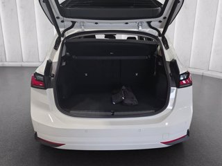 BMW 220i active tourer mhev 48v auto