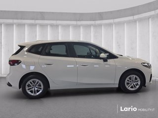 BMW 220i active tourer mhev 48v auto