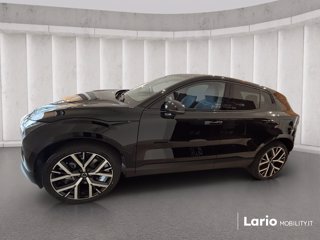 VOLVO EX30 Single Motor Extended Range Plus Black Edition rwd