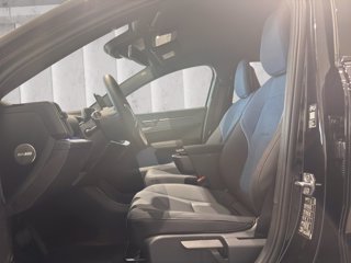 VOLVO EX30 Single Motor Extended Range Plus Black Edition rwd