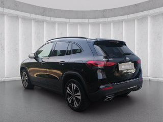MERCEDES Gla 180 sport plus auto