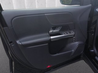 MERCEDES Gla 180 sport plus auto