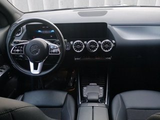 MERCEDES Gla 180 sport plus auto