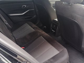 BMW 320d touring mhev 48v xdrive msport auto