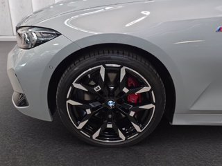 BMW 320d touring mhev 48v xdrive msport auto