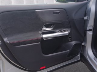 MERCEDES Eqa 250+ premium plus