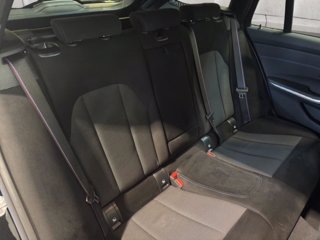 BMW 320d touring mhev 48v xdrive msport auto