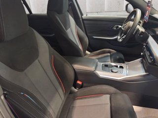 BMW 320d touring mhev 48v xdrive msport auto