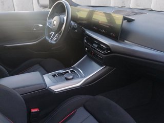 BMW 320d touring mhev 48v xdrive msport auto