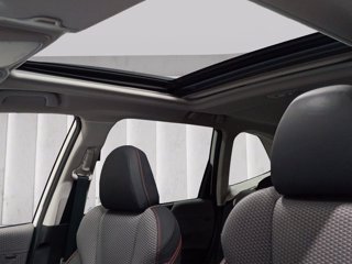 SUBARU Forester 2.0i e-boxer 4dventure lineartronic