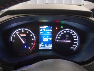 SUBARU Forester 2.0i e-boxer 4dventure lineartronic