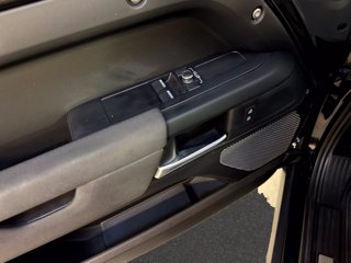 LAND ROVER Defender (2019) LAND ROVER 90 3.0D I6 250 CV AWD Auto X-Dynamic S