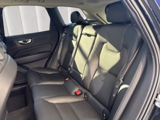 VOLVO XC60 2.0 b4 Plus Dark auto