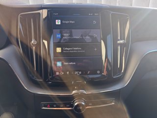 VOLVO XC60 2.0 b4 Plus Dark auto