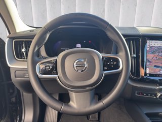 VOLVO XC60 2.0 b4 Plus Dark auto