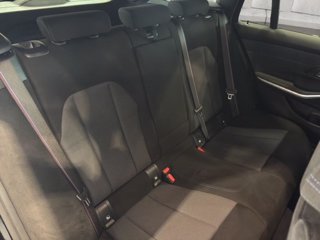 BMW 320d touring mhev 48v xdrive msport auto