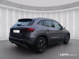 MERCEDES Gla 180 progressive advanced plus auto