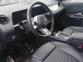 MERCEDES Gla 180 progressive advanced plus auto