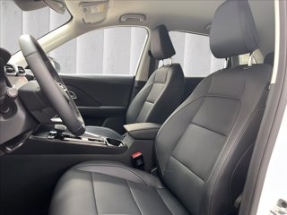 MG ZS 1.5 hybrid+ Luxury auto