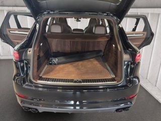 PORSCHE Cayenne 3.0 e-hybrid tiptronic