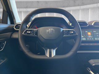 MG ZS 1.5 hybrid+ Luxury auto