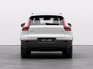 VOLVO XC40 2.0 b3 Plus Dark auto