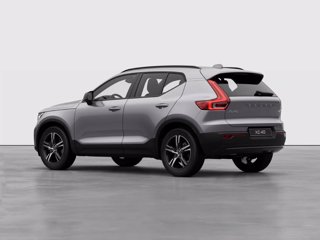 VOLVO XC40 2.0 b3 Plus Dark auto
