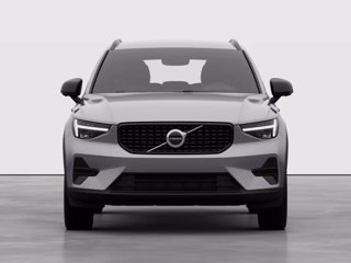 VOLVO XC40 2.0 b3 Plus Dark auto