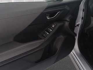 SUBARU Crosstrek 2.0i e-boxer Premium