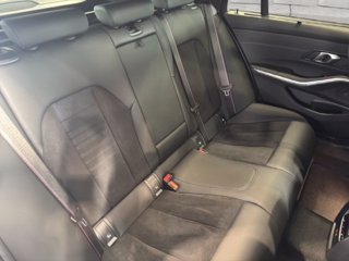 BMW 320d touring mhev 48v xdrive msport auto