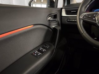 RENAULT Captur 1.6 E-Tech phev Intens 160cv auto my21