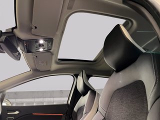 RENAULT Captur 1.6 E-Tech phev Intens 160cv auto my21