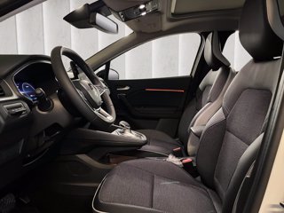 RENAULT Captur 1.6 E-Tech phev Intens 160cv auto my21