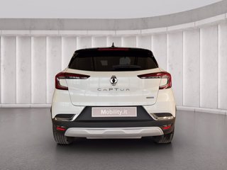 RENAULT Captur 1.6 E-Tech phev Intens 160cv auto my21