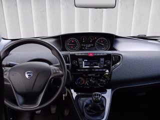 LANCIA Ypsilon 1.0 firefly hybrid Silver s&s 70cv