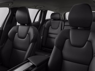 VOLVO V60 2.0 b4 Plus Dark auto