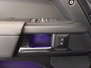 LAND ROVER Defender (2019) LAND ROVER 90 3.0D I6 200 CV AWD Auto X-Dynamic SE