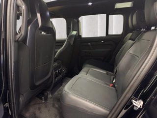 LAND ROVER Defender (2019) LAND ROVER 110 4.4 V8 635 CV AWD Auto OCTA Black