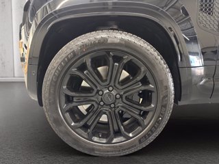 LAND ROVER Defender (2019) LAND ROVER 110 4.4 V8 635 CV AWD Auto OCTA Black