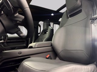 LAND ROVER Defender (2019) LAND ROVER 110 4.4 V8 635 CV AWD Auto OCTA Black