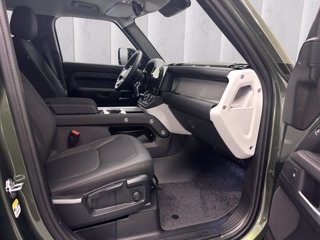 LAND ROVER Defender (2019) LAND ROVER 110 3.0D I6 200 CV AWD Auto S