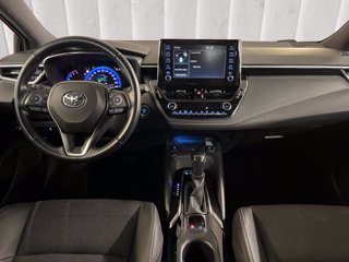 TOYOTA Corolla 1.8h Style cvt