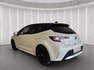 TOYOTA Corolla 1.8h Style cvt