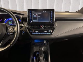 TOYOTA Corolla 1.8h Style cvt