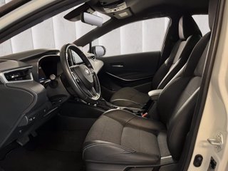 TOYOTA Corolla 1.8h Style cvt