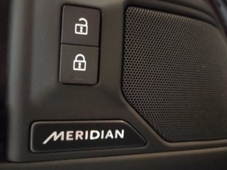 LAND ROVER Defender (2019) LAND ROVER 110 2.0 Si4 PHEV 300 CV AWD Auto X-Dynamic SE