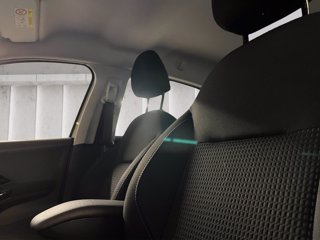PEUGEOT 208 5p 1.2 puretech Allure s&s 82cv neopatentati