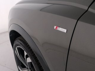 AUDI Q3 sportback 40 2.0 tfsi identity black quattro s-tronic